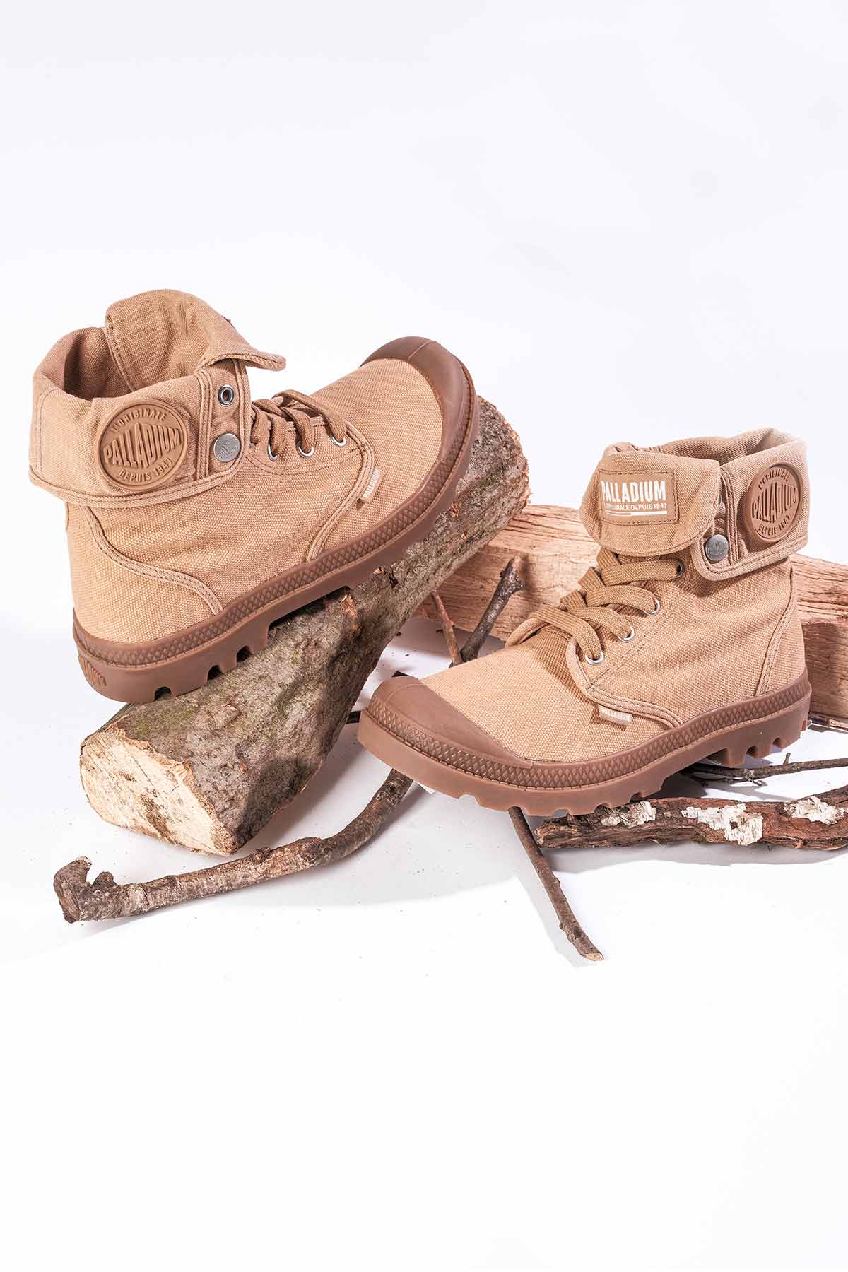 Palladium מגפוני Baggy בצבע חום לגברים