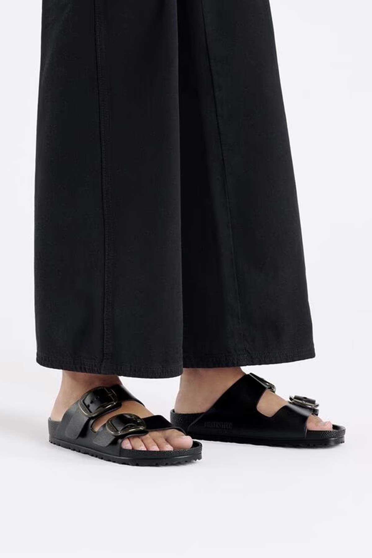 Birkenstock כפכפי Madrid EVA בצבע שחור לנשים