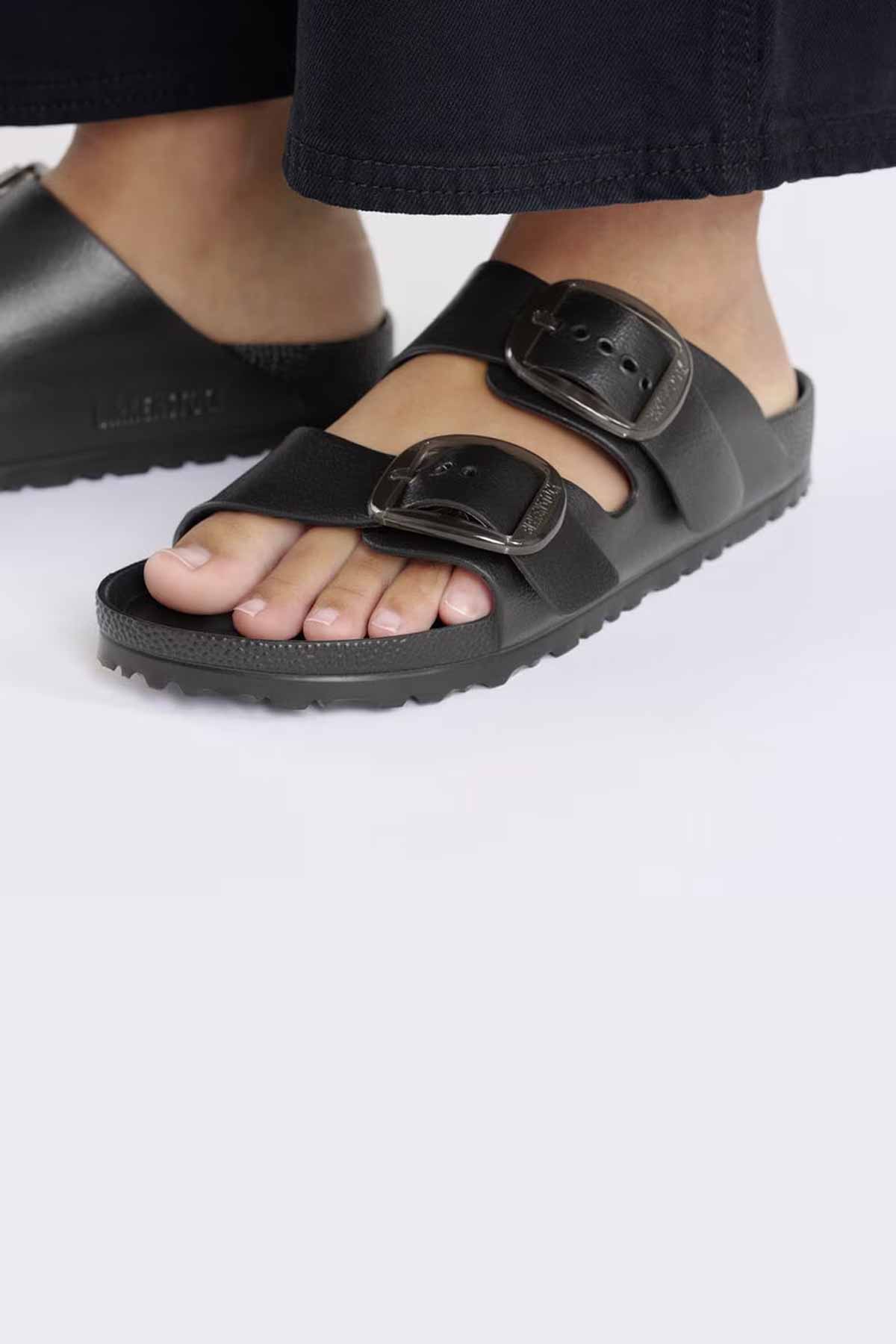 Birkenstock כפכפי Arizona Big Buckle EVA בצבע שחור לנשים
