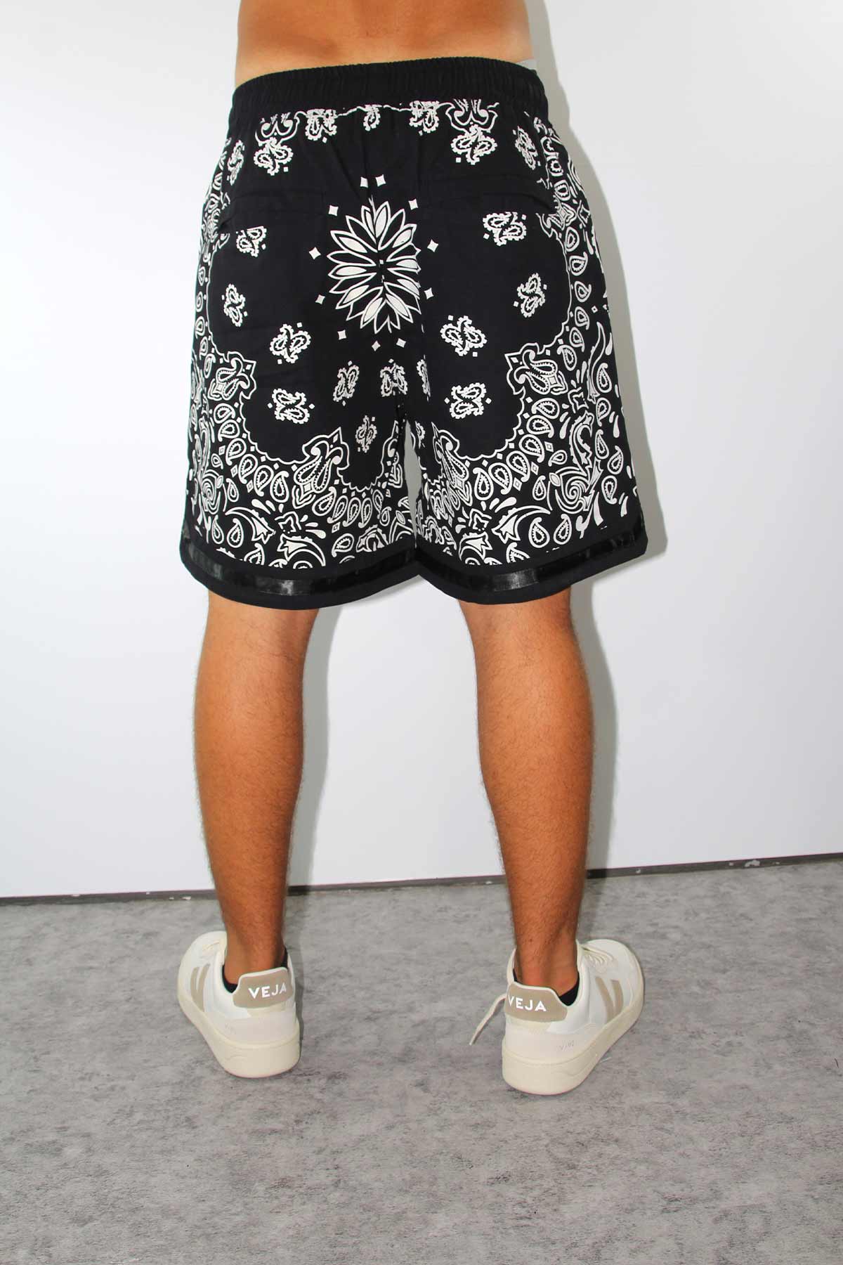 מכנסי ברמודה בנדנה ליאם