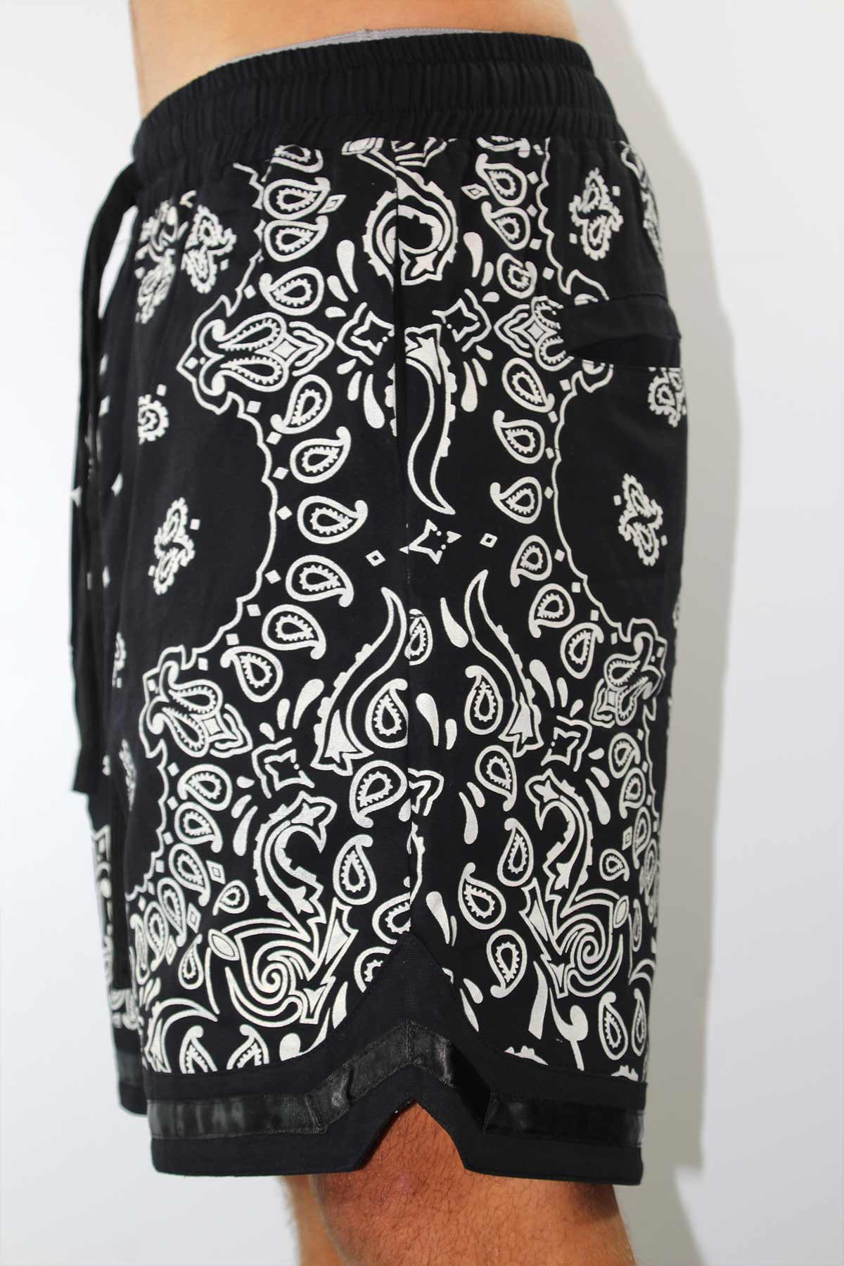 מכנסי ברמודה בנדנה ליאם