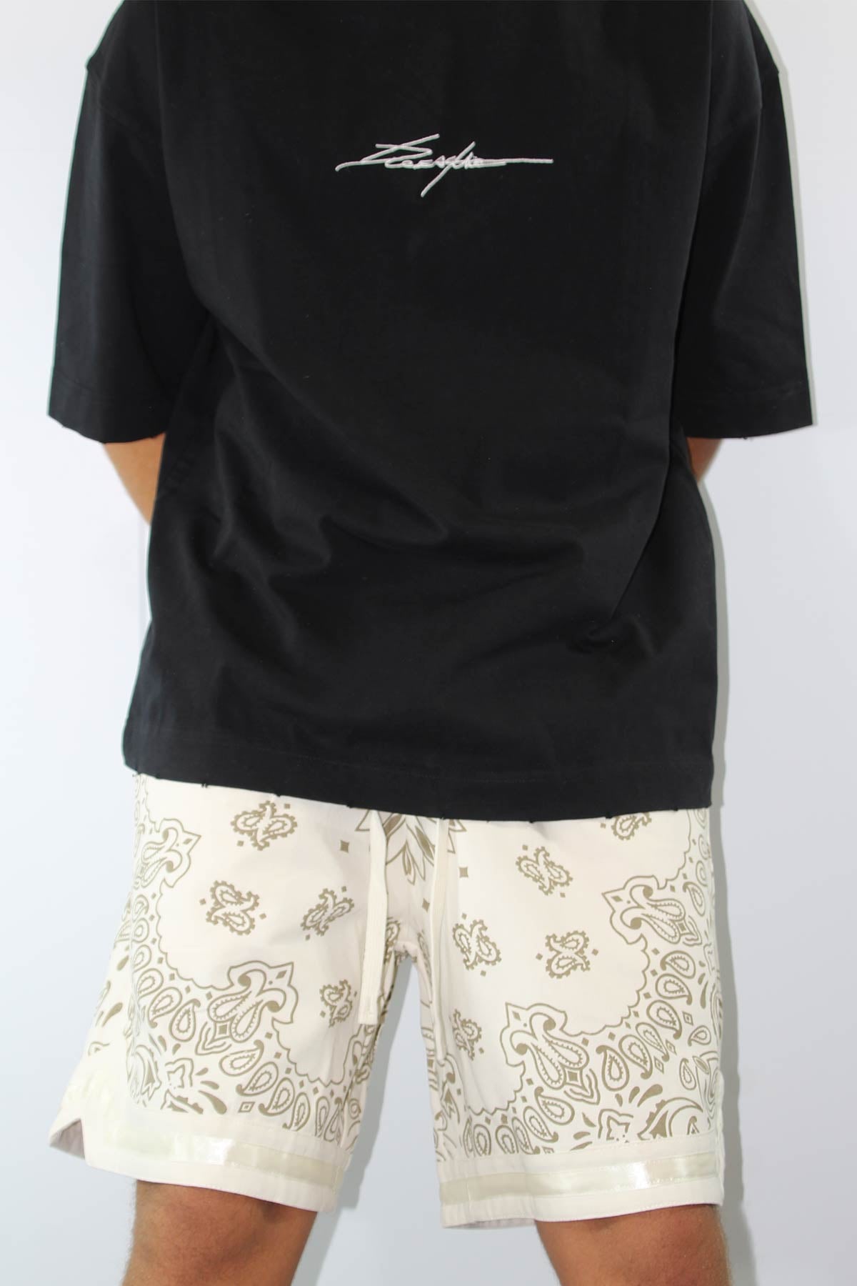 מכנסי ברמודה בנדנה ליאם