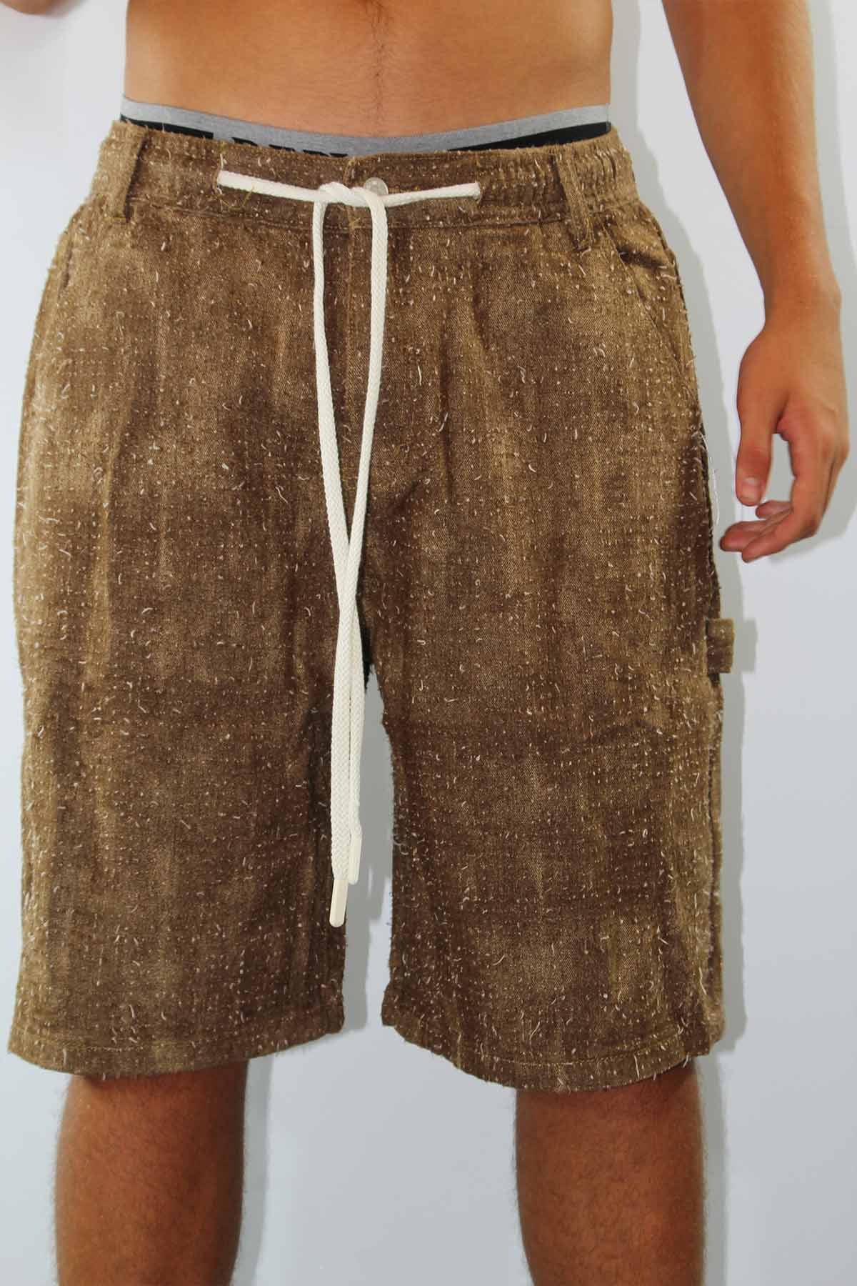 מכנסי ברמודה ג'ינס קוניאק בצבע חום