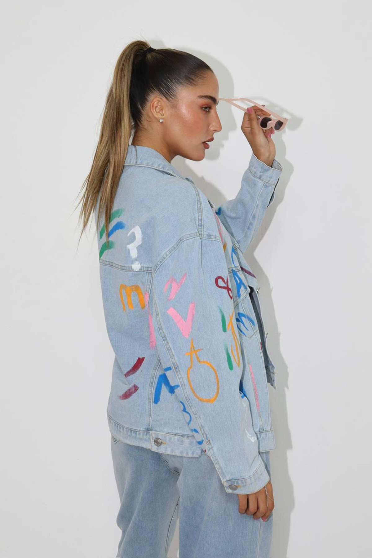 ג'קט ג'ינס אוברסייז מאדי