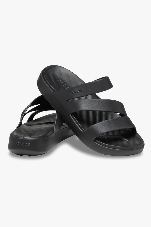 כפכפי קרוקס Getaway Strappy לנשים בצבע שחור