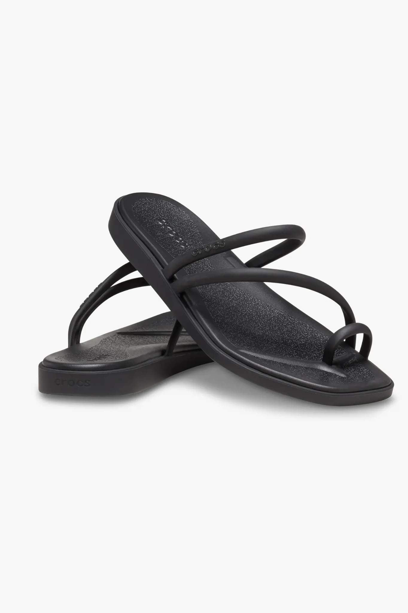 סנדלי קרוקס Miami Toe Loop Sandal לנשים בצבע שחור