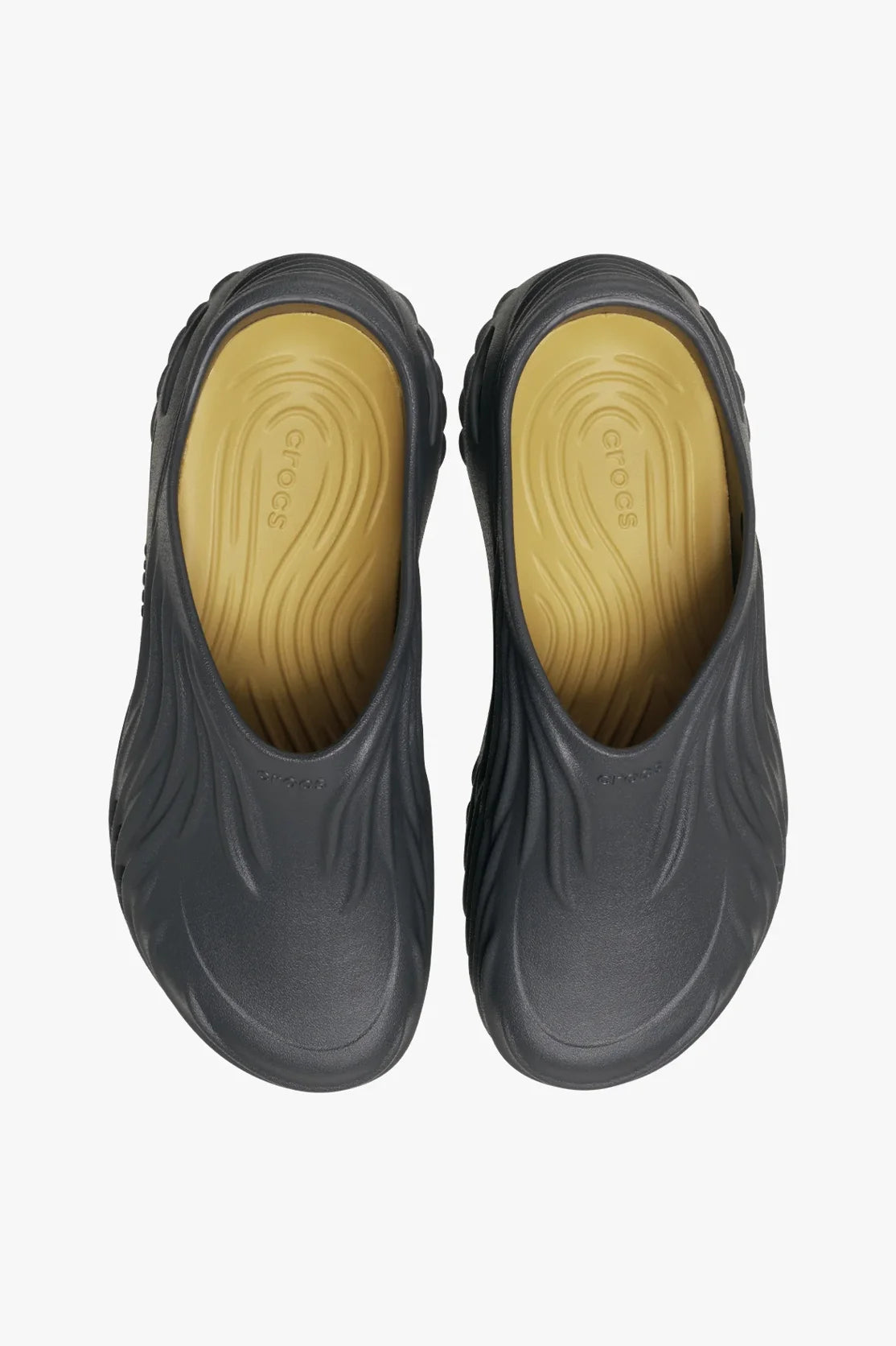 כפכפי קרוקס Echo Wave בצבע שחור חול לגברים