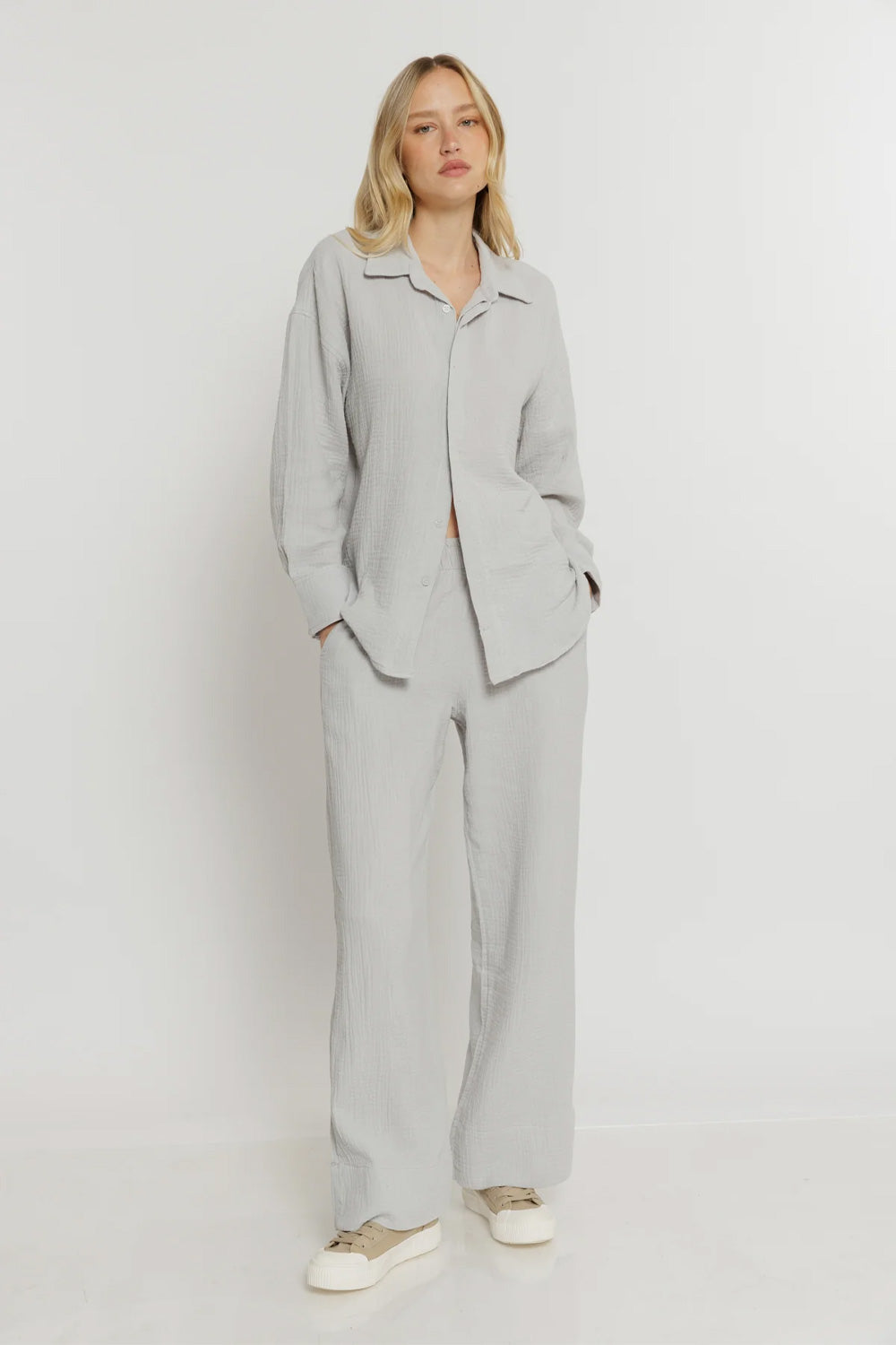 Juicy Couture מכנסי טטרה רחבים Sigrid בצבע אפור לנשים-Juicy Couture-XS-נאקו