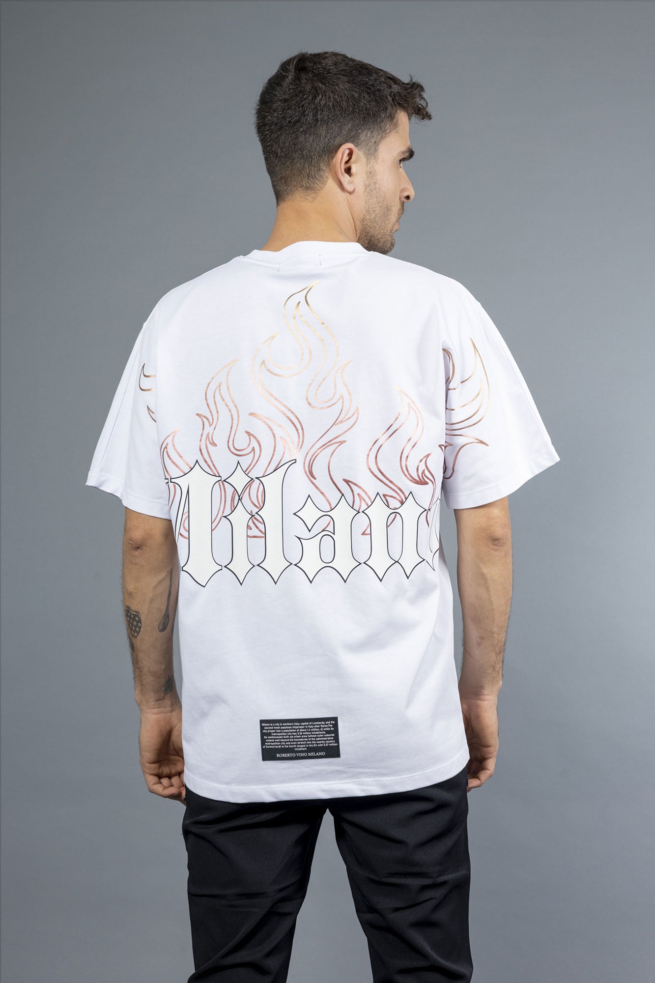 רוברטו וינו חולצת טי אובר סייז Flames בצבע לבן לגברים-Roberto Vino-XS-נאקו