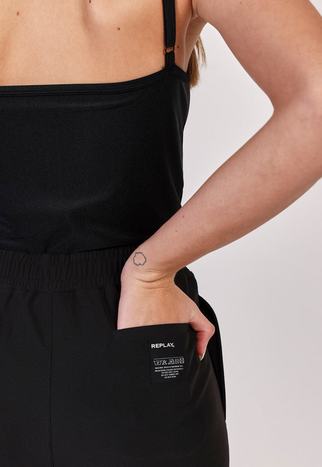 ריפליי אוברול מכנס מחוייט בצבע שחור לנשים-Replay-XS-נאקו