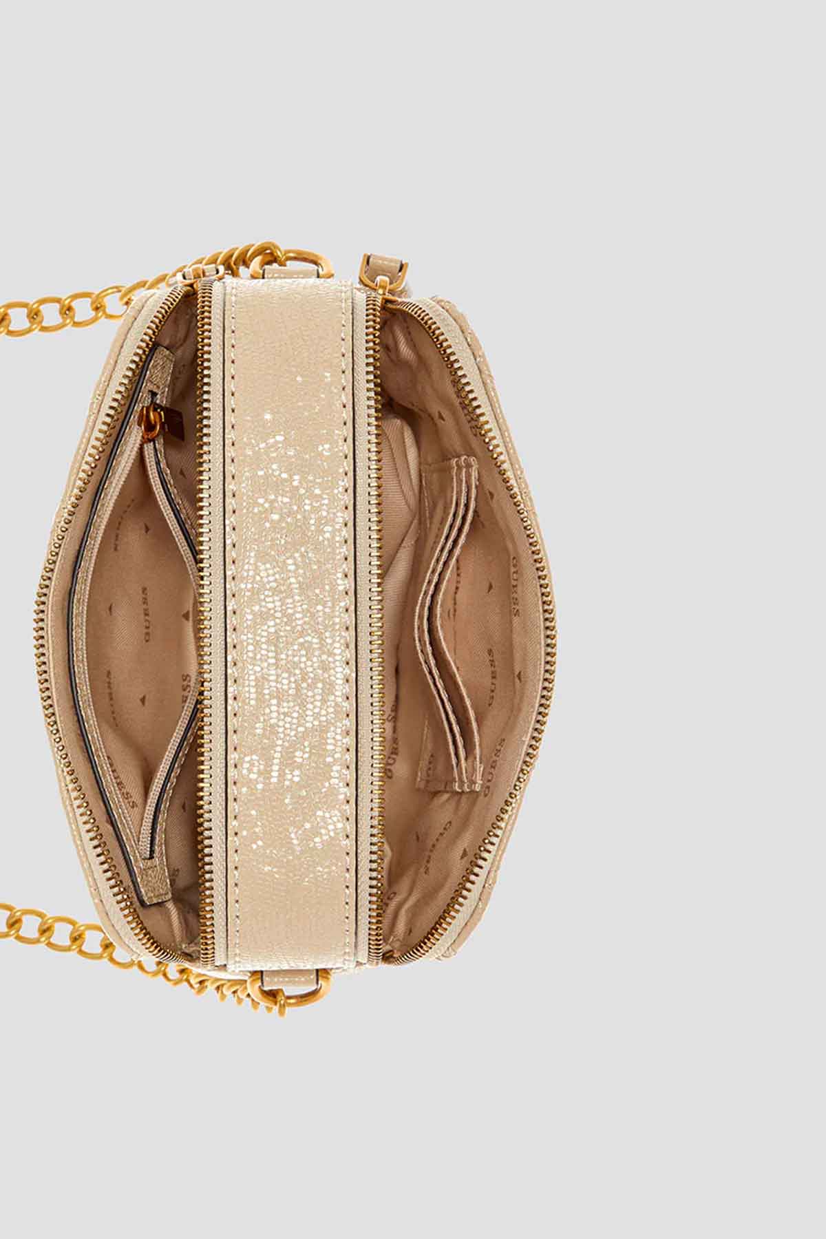 Guess תיק צד Giully Camera Bag לנשים