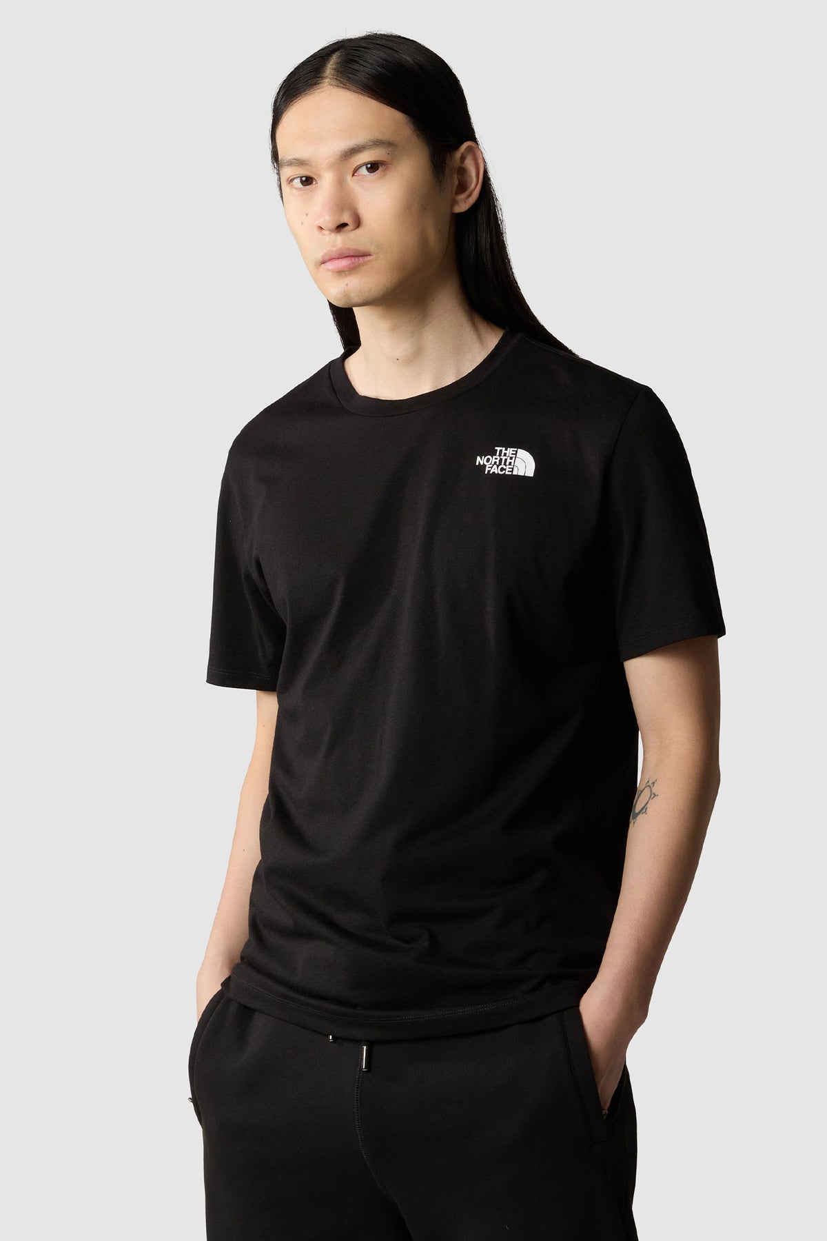 דה נורת' פייס חולצת טישירט Foundation Graphic בצבע שחור לגברים-The North Face-XS-נאקו