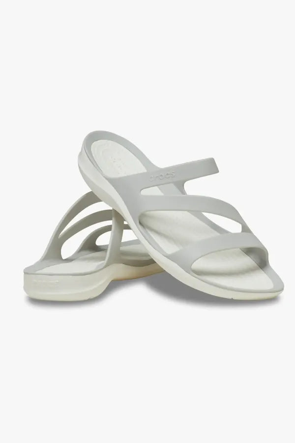 כפכפי קרוקס Swiftwater Sandal לנשים בצבע אפור בהיר