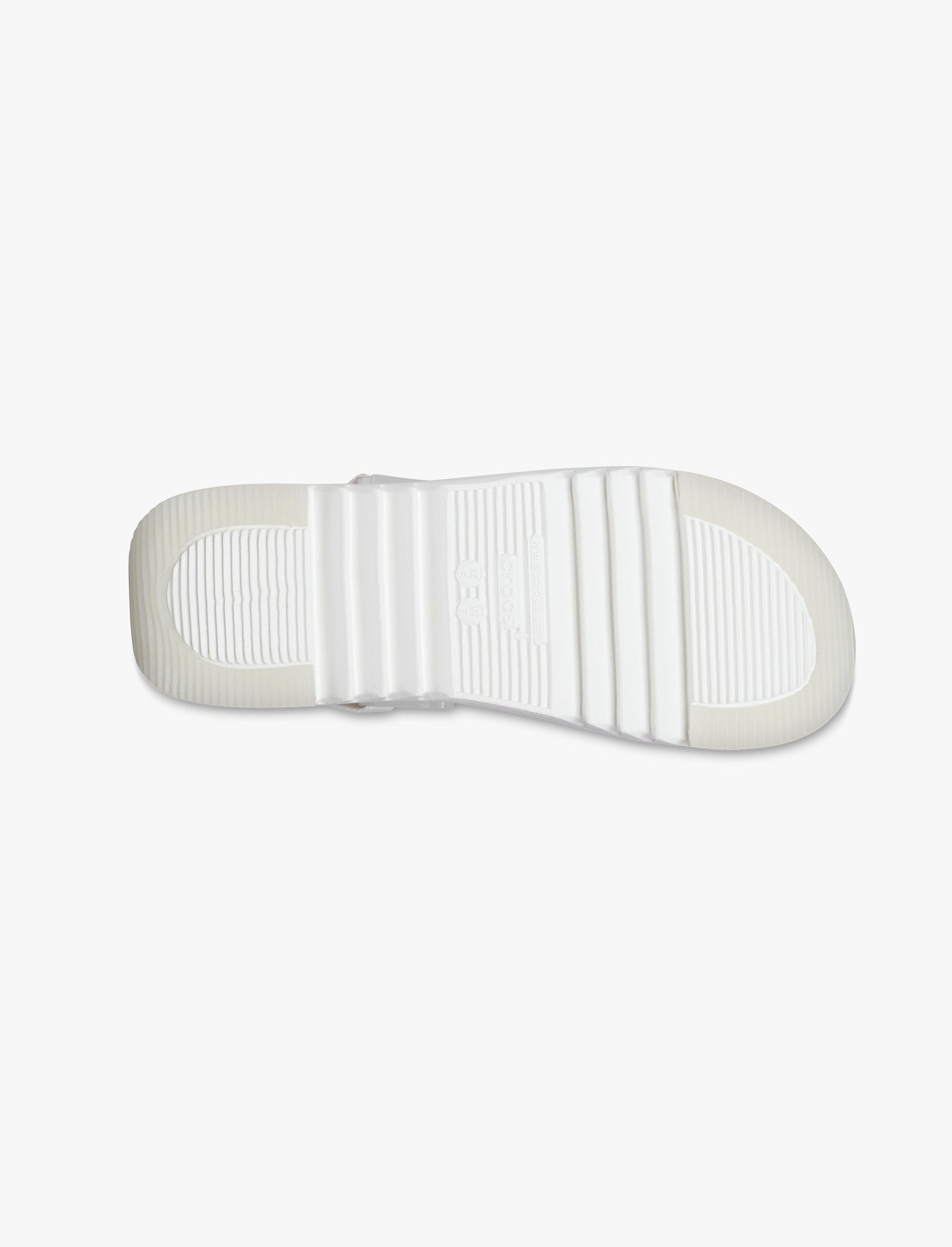 Crocs Classic Hiker Xscape Sandal - נעלי פלטפורמה קרוקס לנשים בצבע לבן-Crocs-36-37-נאקו