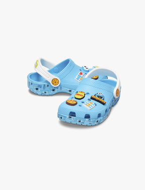 Crocs Toddlers’ Cookie Monster Classic Clog - כפכפי קלוג קרוקס בעיצוב עוגיפלצת מרחוב סומסום לילדים בצבע תכלת-Crocs-19-20 (4)-נאקו