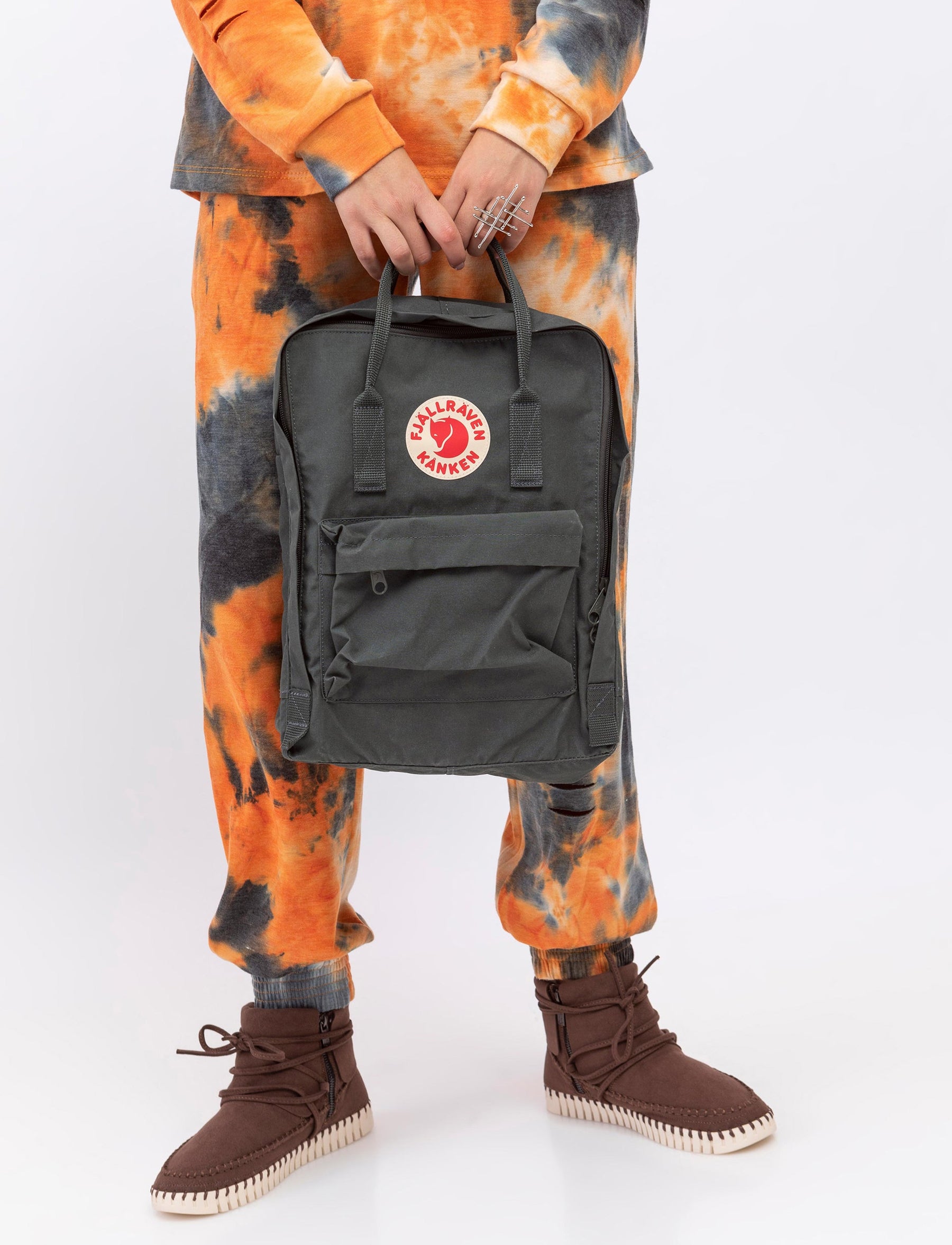 Fjallraven Kanken Classic - תיק גב קלאסי קאן קן 16 ליטר בצבע KN פורסט-Kanken-One Size-נאקו