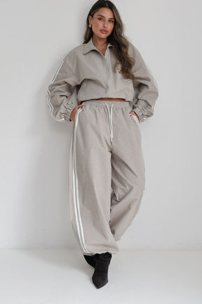 חליפת איסדורה