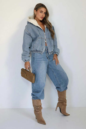 ג׳קט ג׳ינס גוני