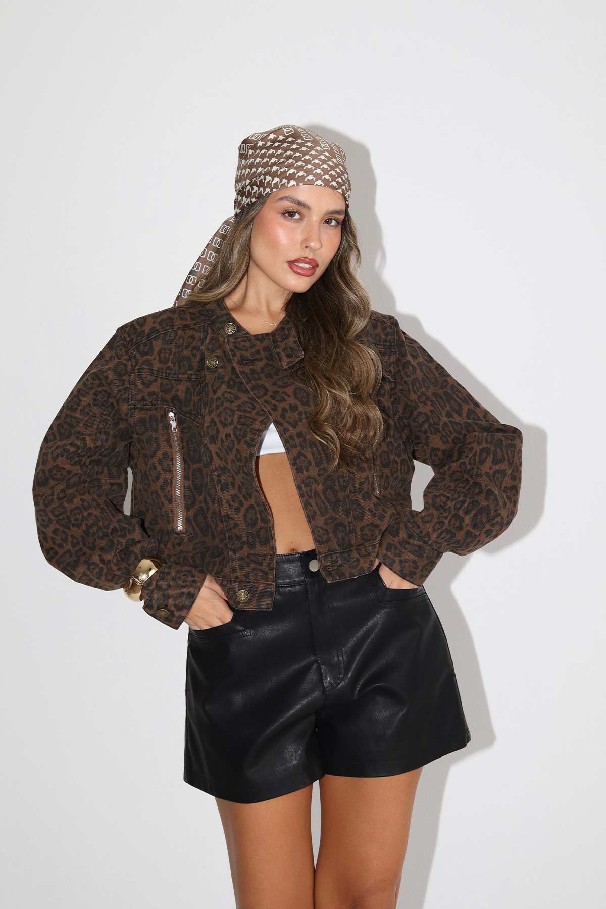 ג'קט ג'ינס לורן מנומר