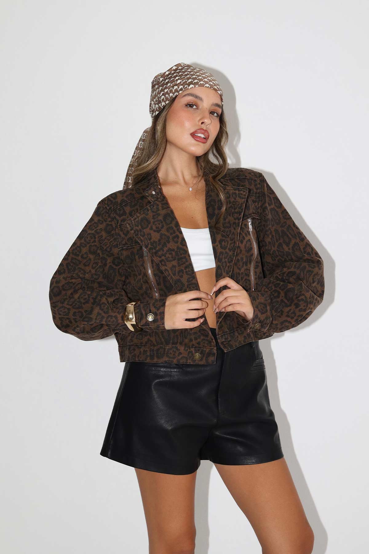 ג'קט ג'ינס לורן מנומר