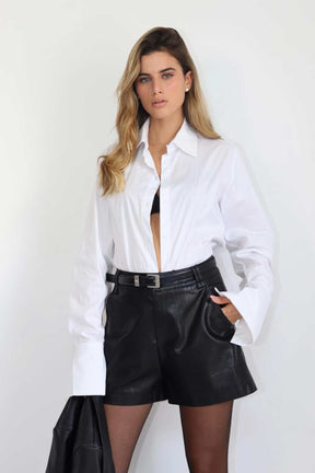 מכנסי שורט וחגורה פליי