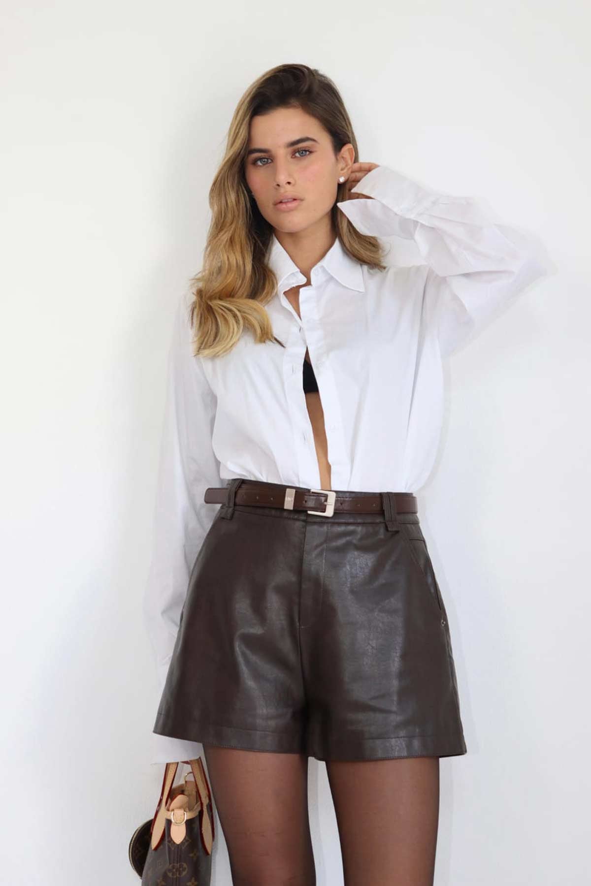 מכנסי שורט וחגורה פליי