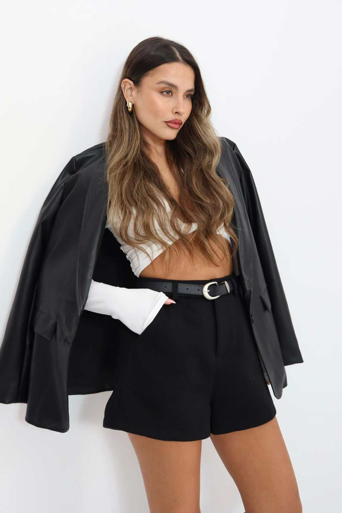 מכנס שורט וחגורה ג'סי