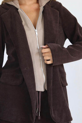 חליפת קורדרוי נור