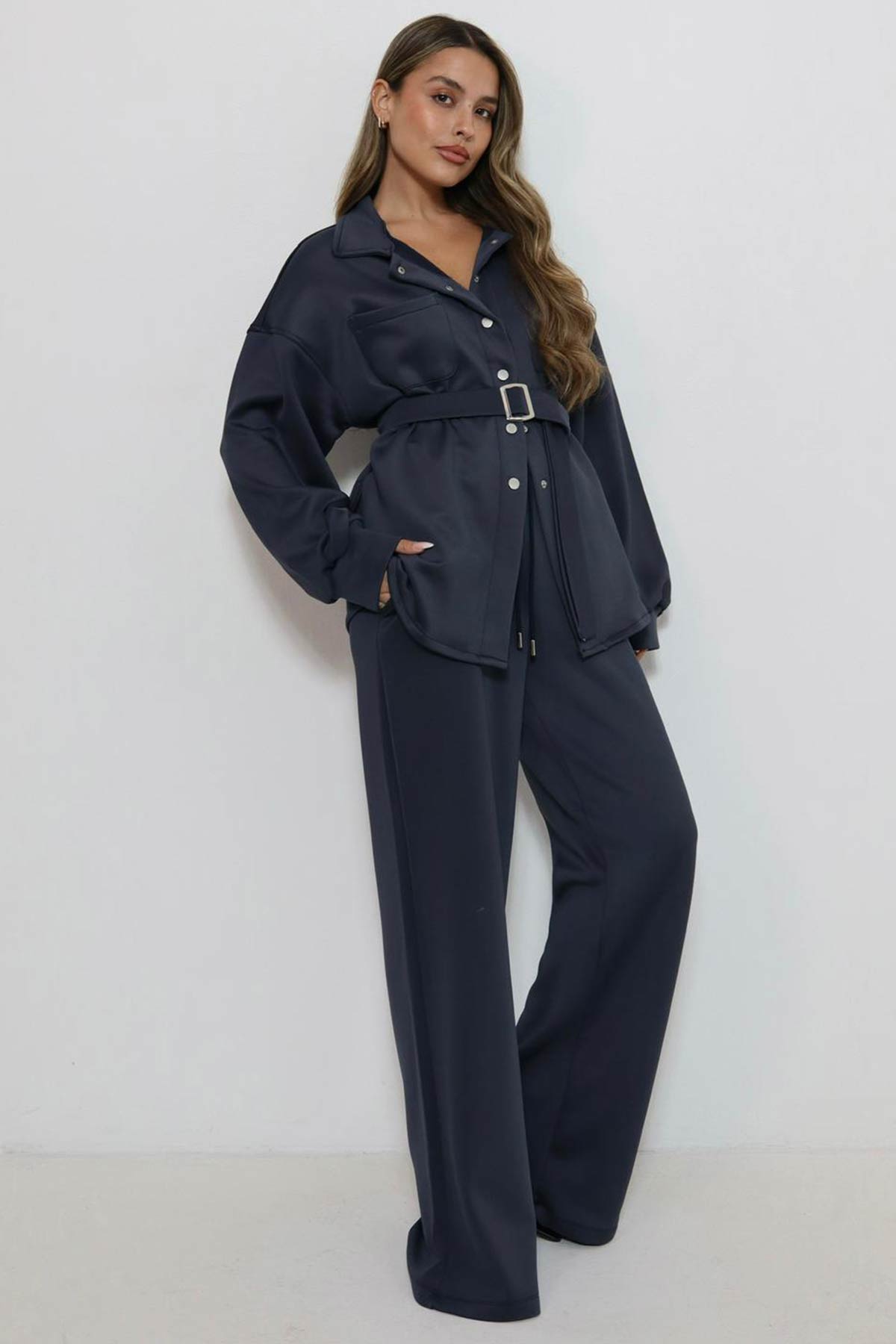 חליפת ניקולה