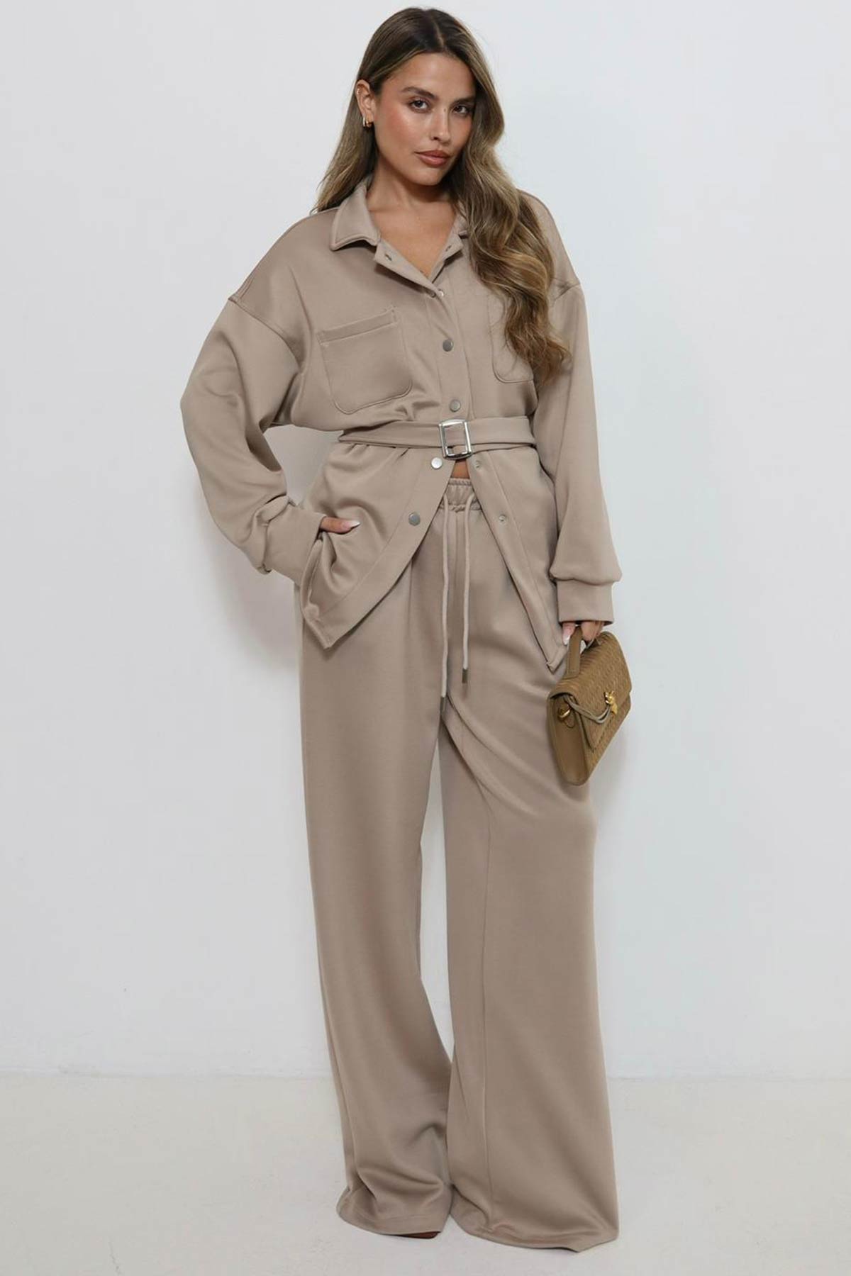 חליפת ניקולה