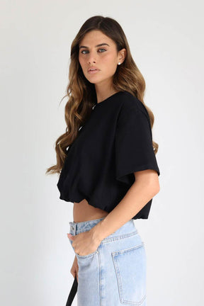 חולצת קרופ גולדי