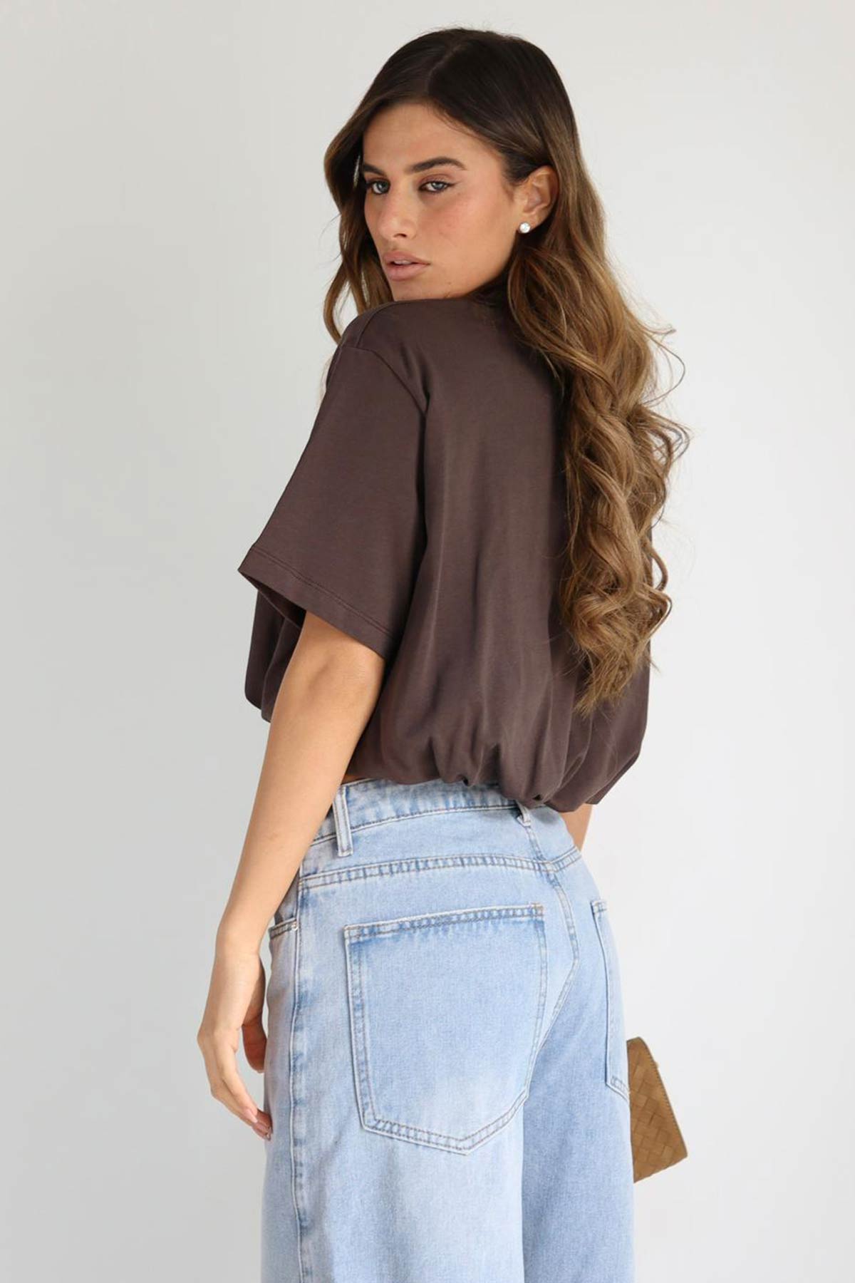 חולצת קרופ גולדי