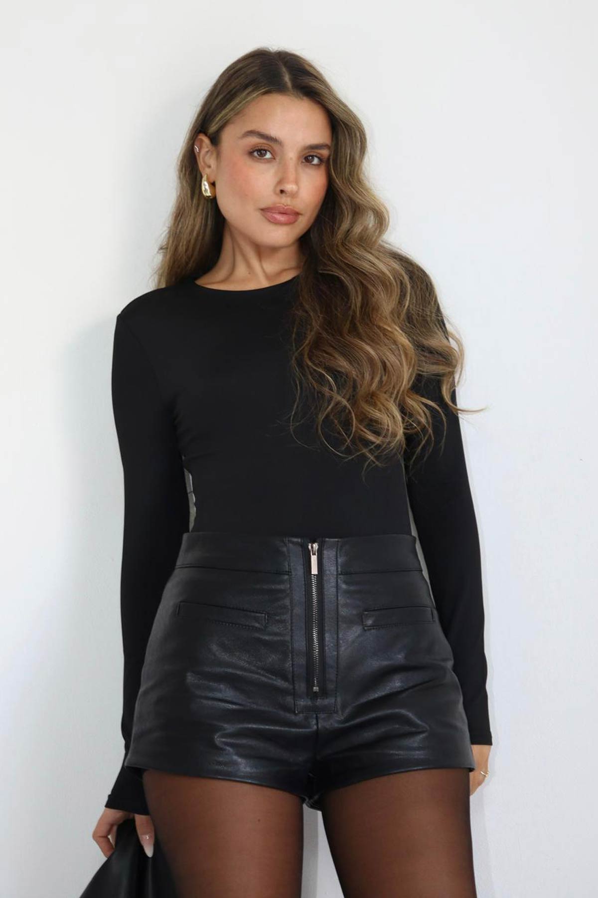 בגד גוף קשירה בוני