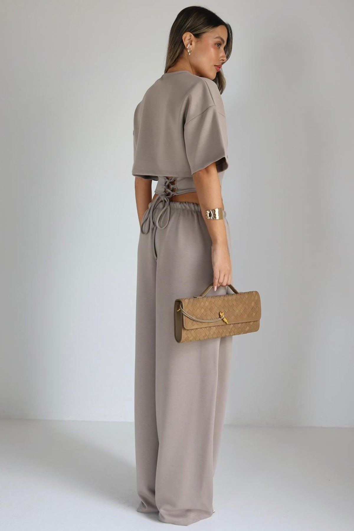 #צבע_חום בהיר