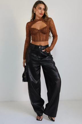 טופ תחרה הירו