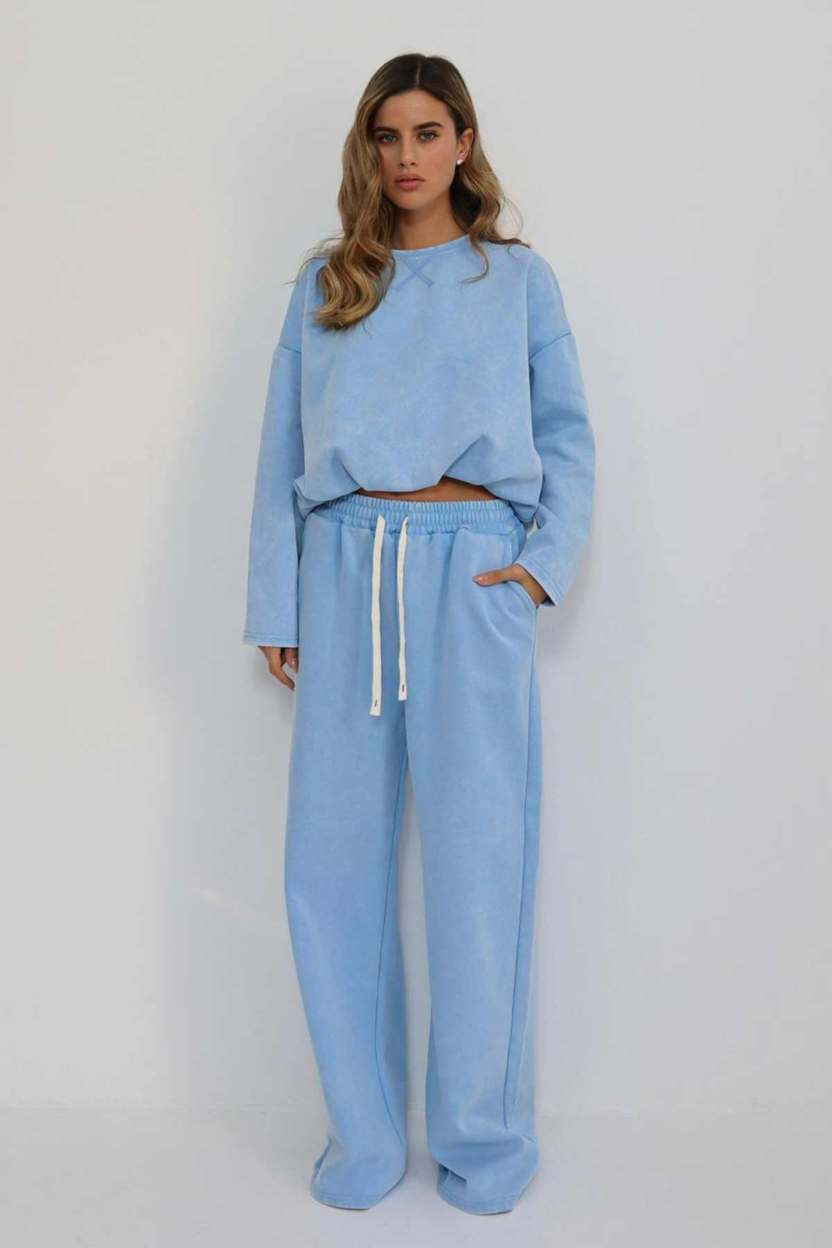 חליפת ווש לואיז