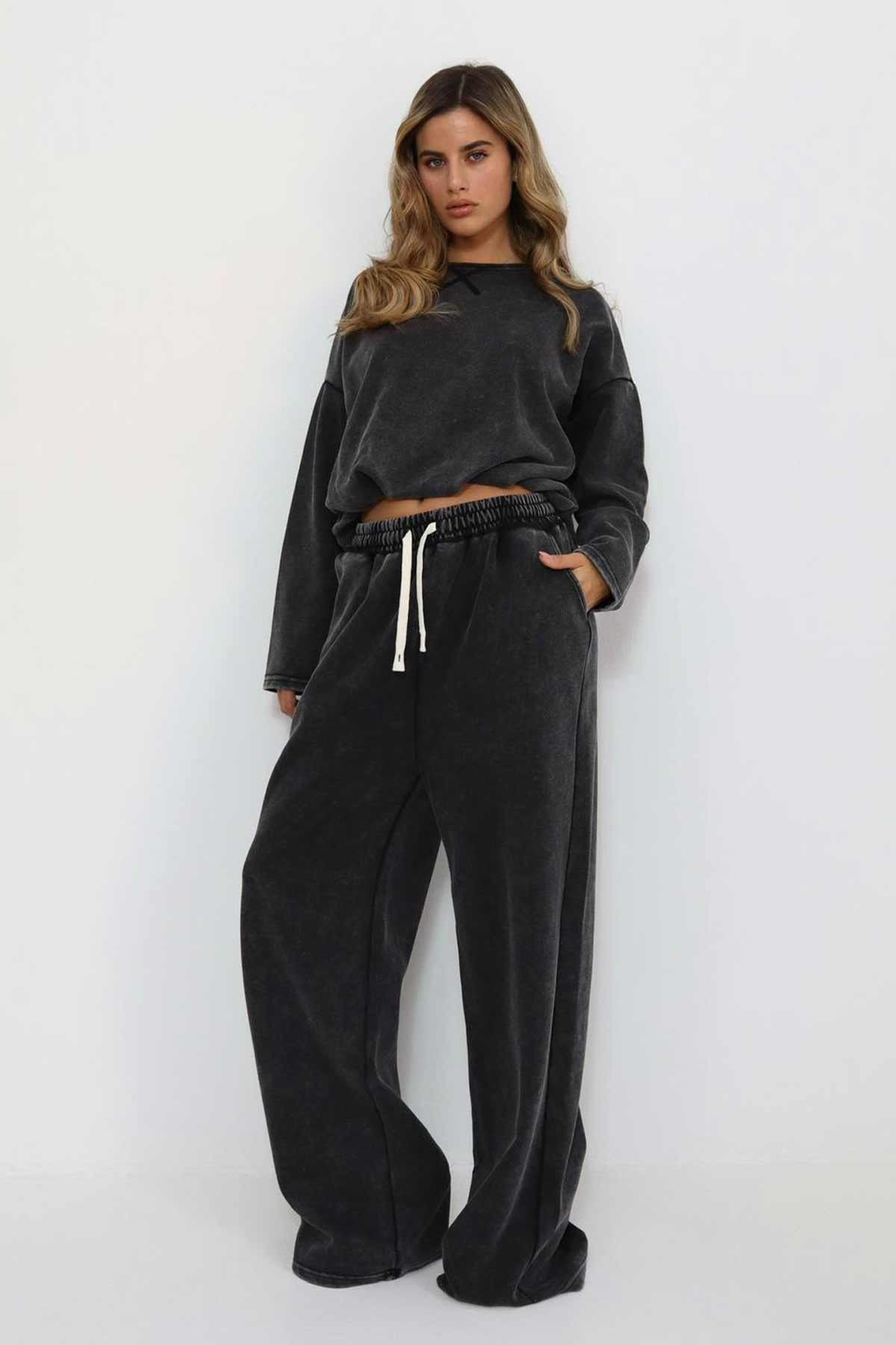 חליפת ווש לואיז