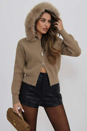 ג'קט סריג צ'רי