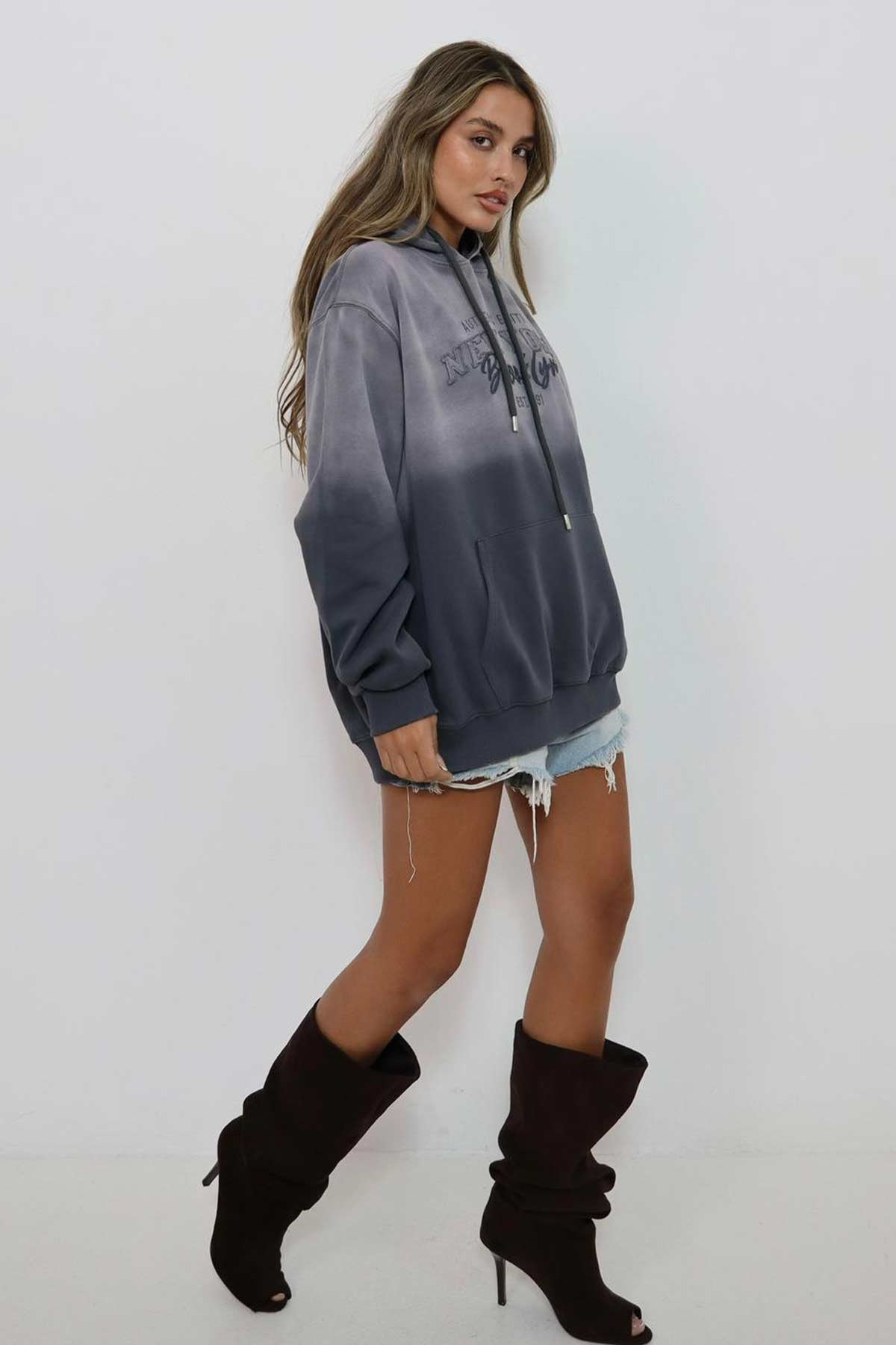 סווטשירט קפוצ׳ון אוברסייז גוד-וואן