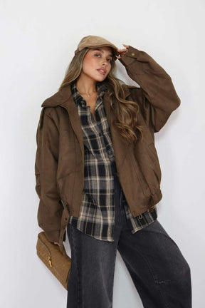 ג׳קט ג׳מס ביאטריס