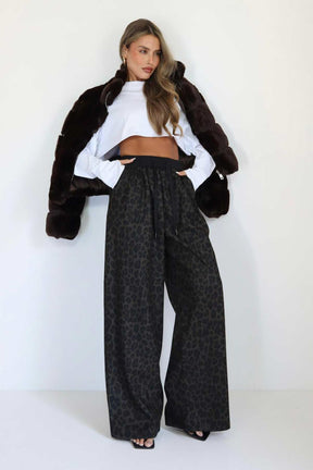 מכנסיים מנומרים ביסט