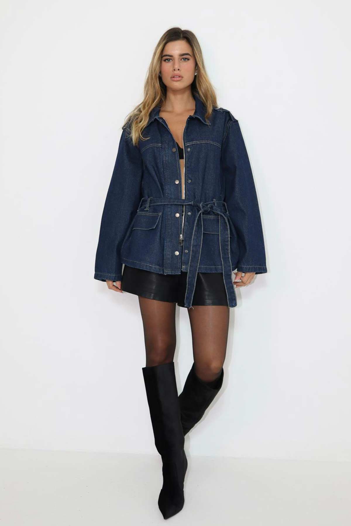 ג'קט ג'ינס מייב