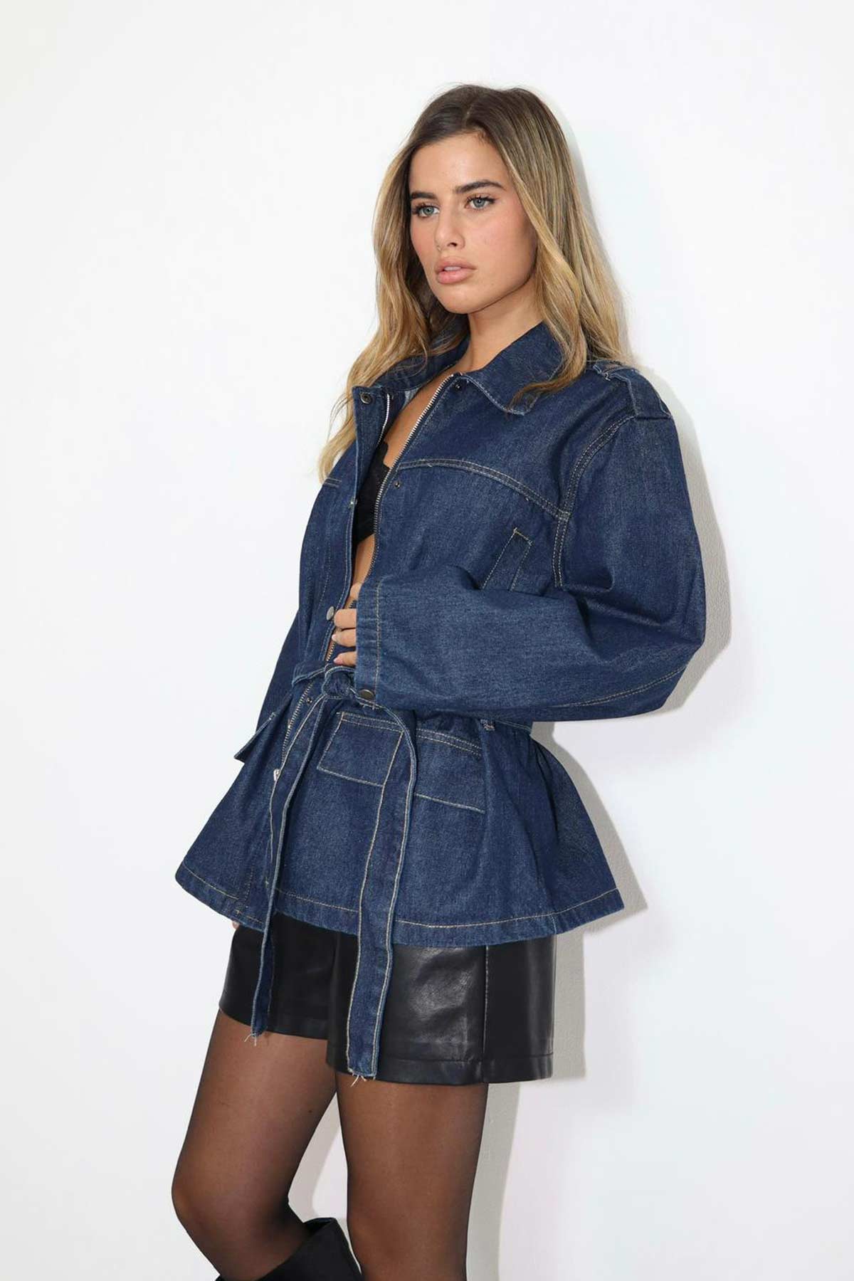 #צבע_כחול כהה