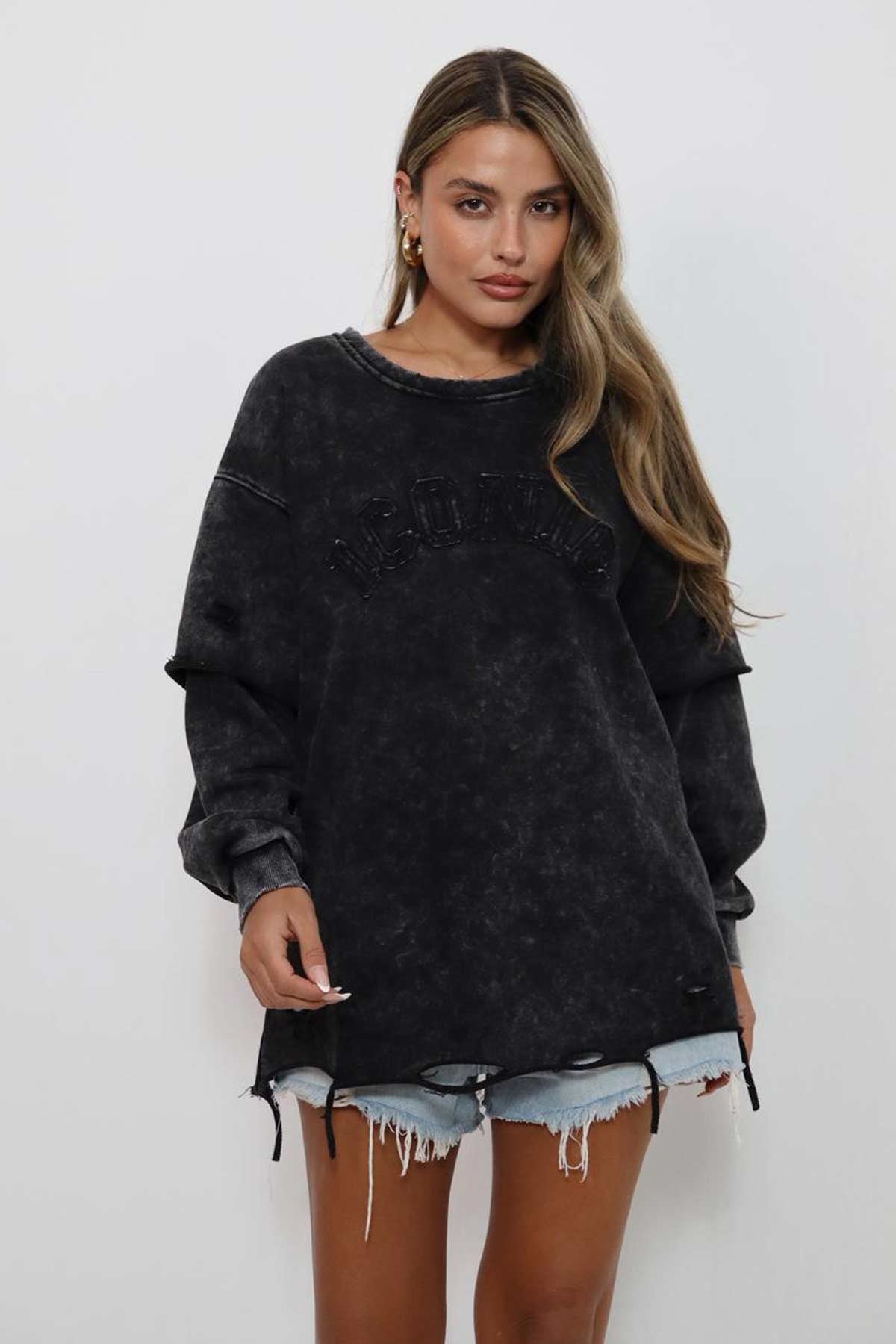 #צבע_אפור כהה