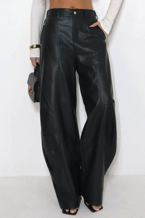 מכנסי עור ג'אגר