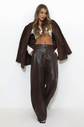 מכנסי עור ג'אגר