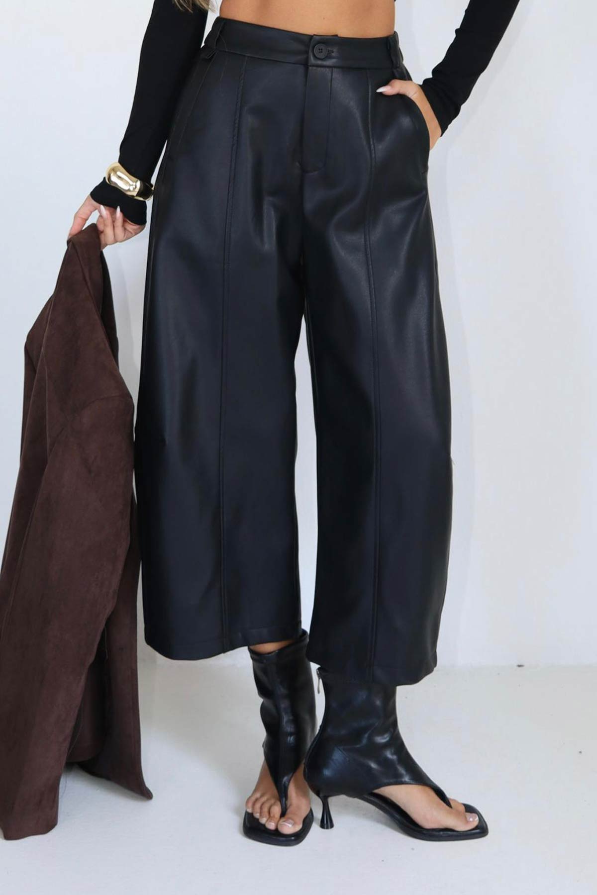 מכנסי עור לוריאן