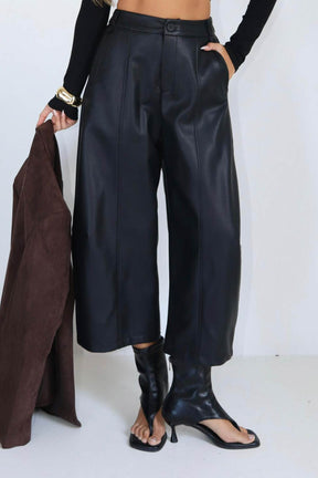 מכנסי עור לוריאן