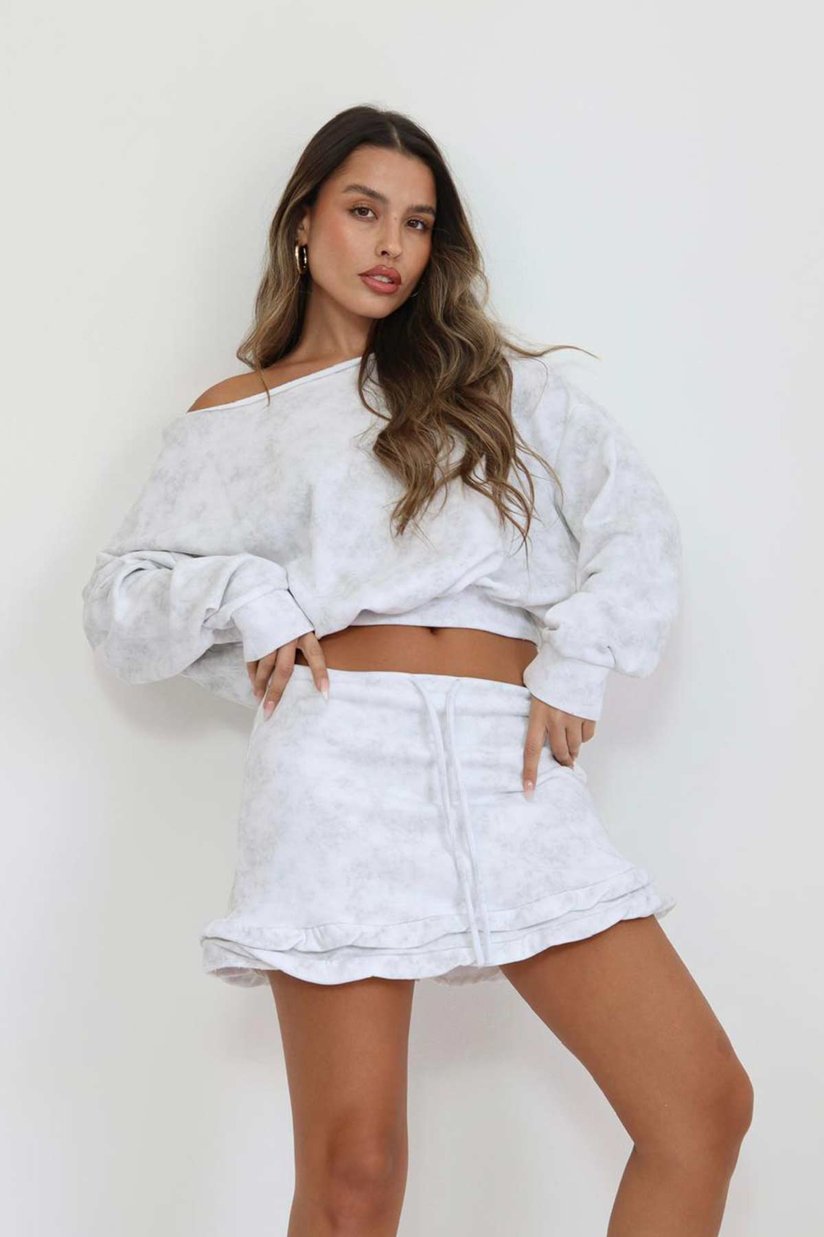 חליפת חצאית ביילי