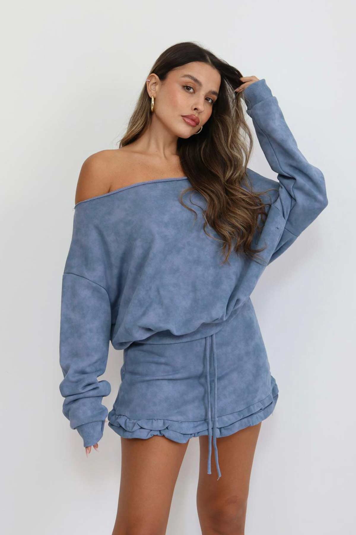 חליפת חצאית ביילי